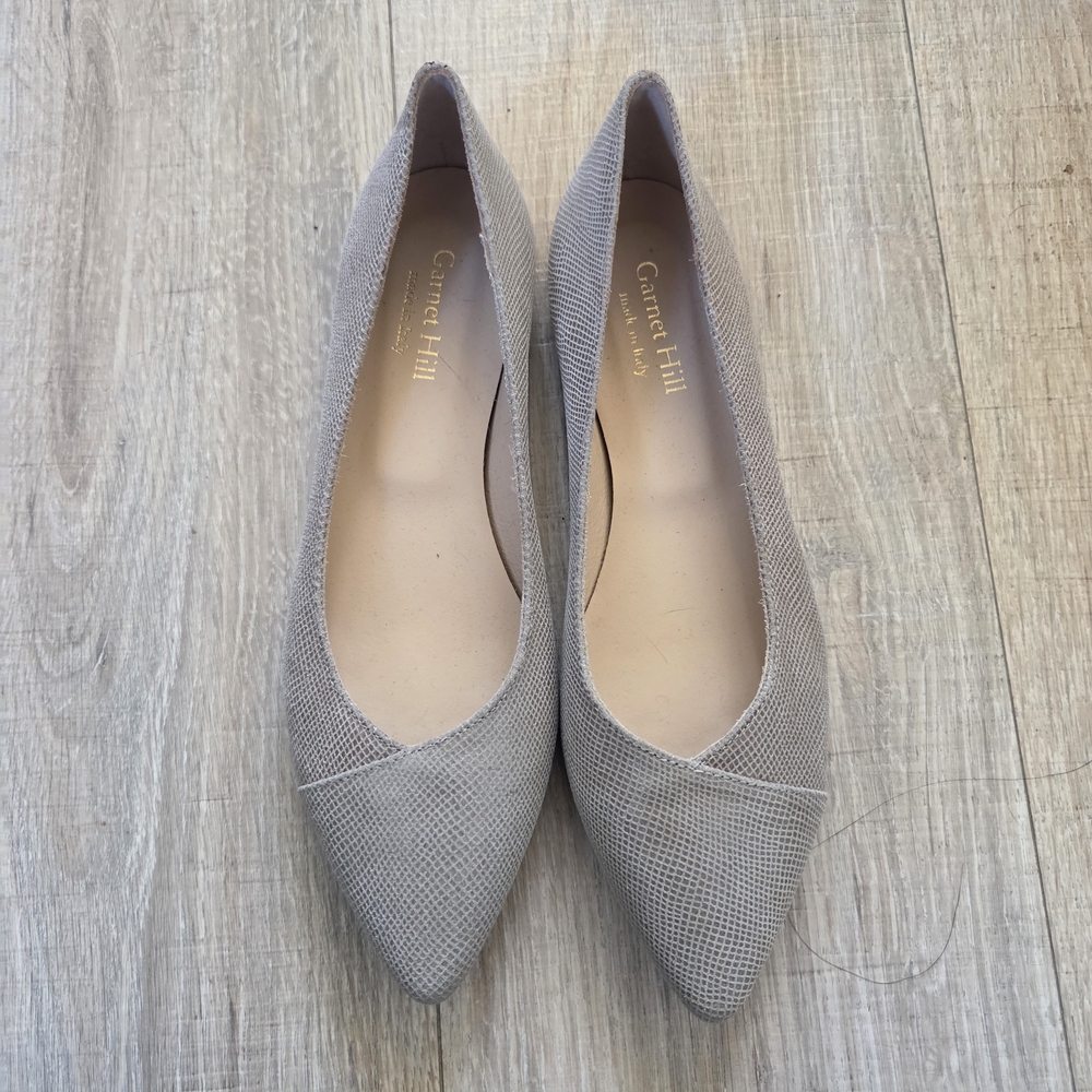 Garnet Hill Women's Textured Gray Flats